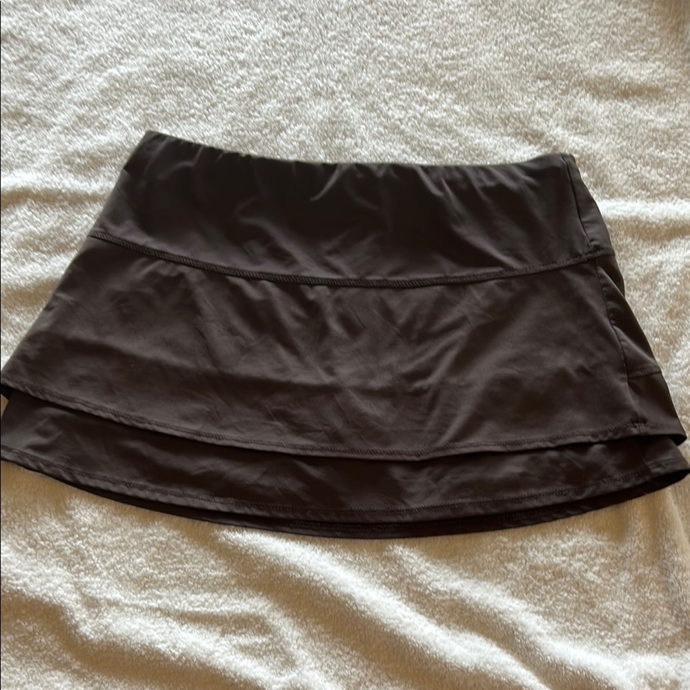 Lucky in Live Brown Women's Skirt, size Large (12)​
